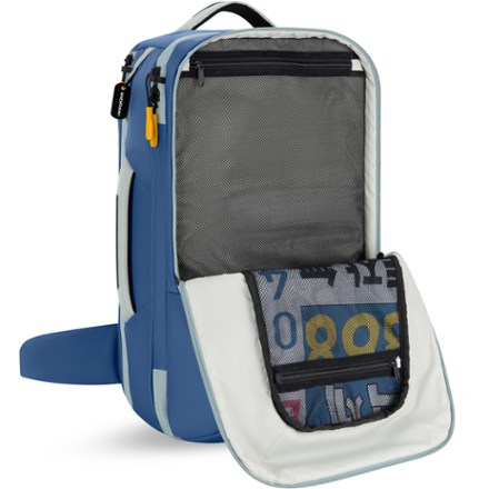 Sherpani Santiago 35L Travel Pack 3