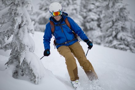 Location Image for First Chair GTX Bib Snow Pants - Women's