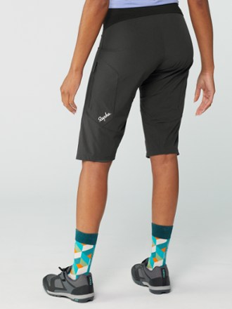 Rapha Trail Lightweight Bike Shorts - Women's 2