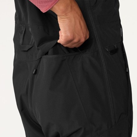 Burton Reserve 2L Bib Pants - Women's 9