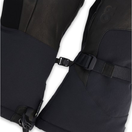 Outdoor Research Carbide Sensor Mittens 4