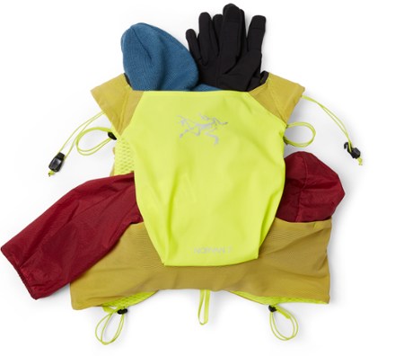 Arc'teryx Norvan 7 Hydration Vest - Women's 4