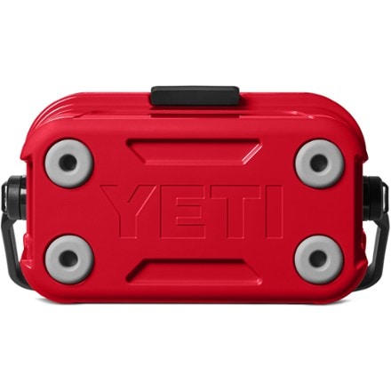 YETI Roadie 8 Hard Cooler 7