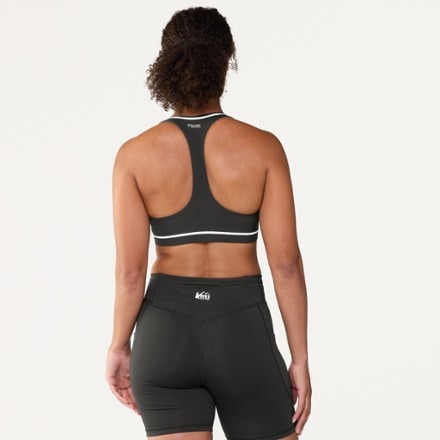 Vuori AllTheFeels Linework Bra 2