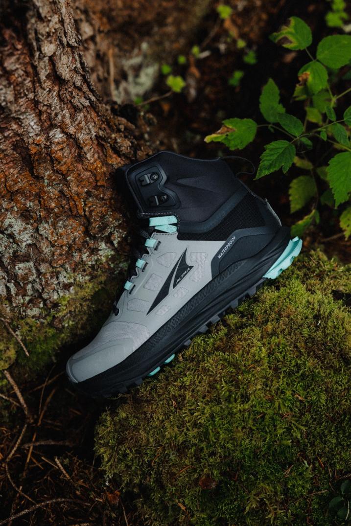 Location Image for Lone Peak 9 Waterproof Mid Hiking Boots - Women's