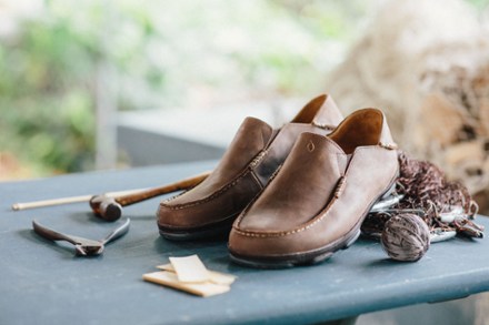 OluKai Moloa Shoes - Men display picture 2