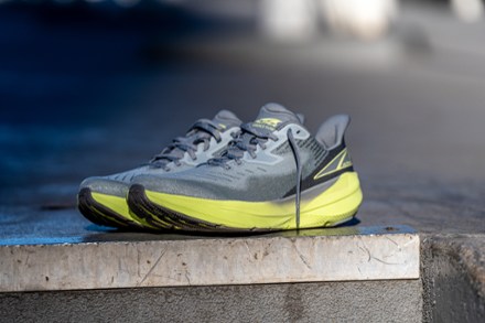 Location Image for Experience Flow Road-Running Shoes - Men's