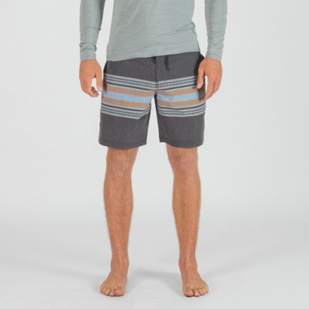 VISSLA Issaquah 18.5" Boardshorts - Men's 1