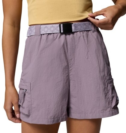 Columbia Sequoia Grove Woven Shorts - Women's 4