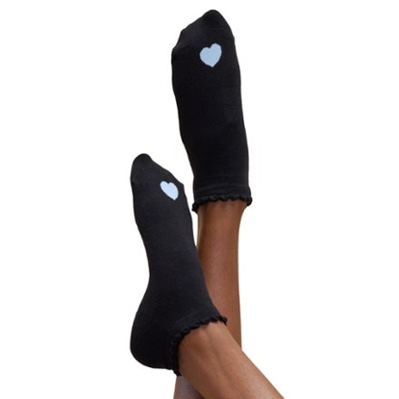 Pointe Studio Love Full Foot Grip Socks - Women's 3