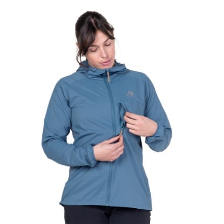 Mountain Equipment Aerofoil Hooded Jacket - Women's 6