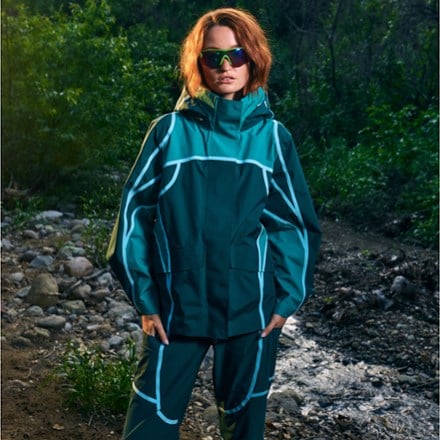 SENIQ Tectonic Jacket - Women's 8