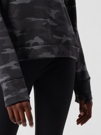 Athleta Cross Your Fingers Sweatshirt - Girls' 3