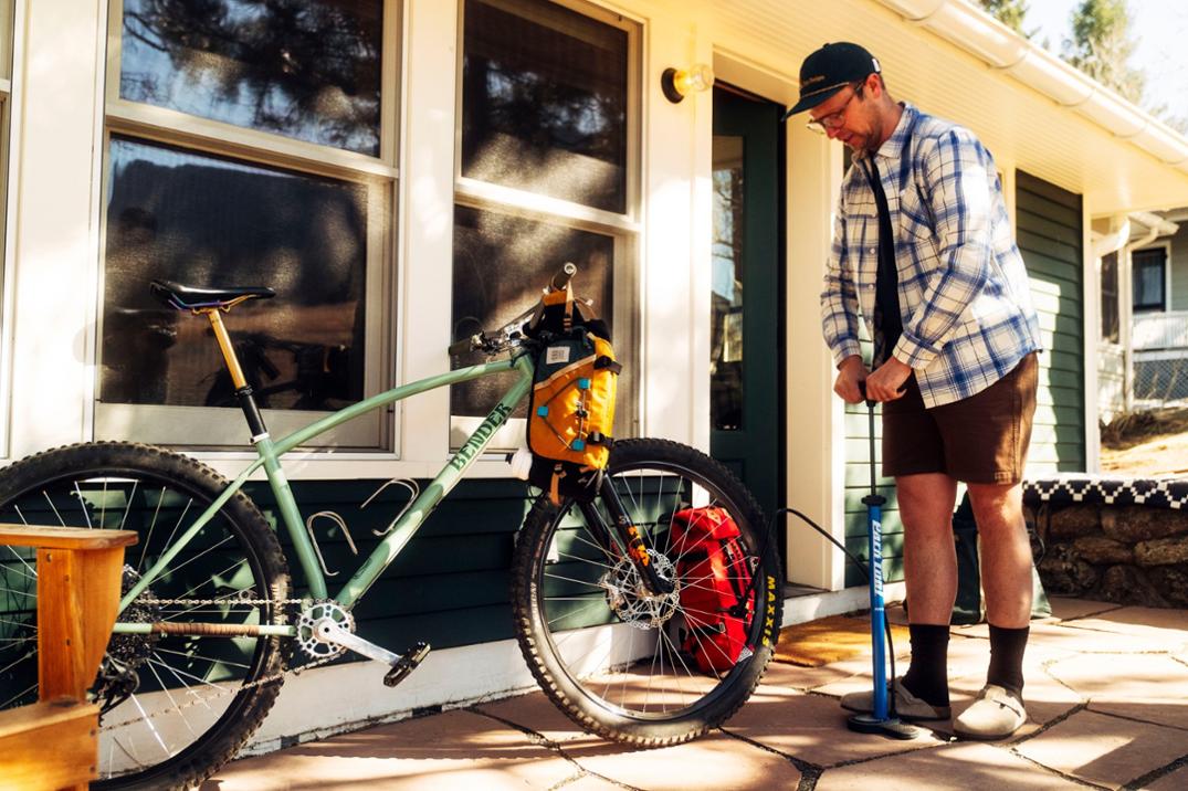 Location Image for Dirt Shorts - Men's