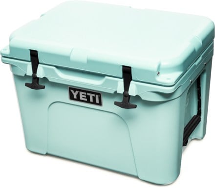 YETI Tundra 35 Cooler 0