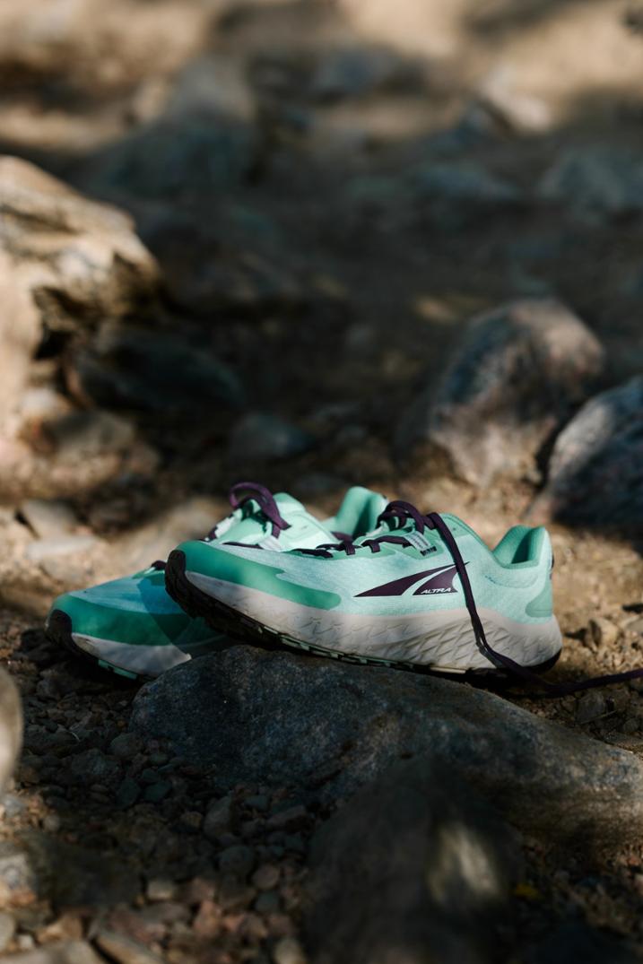 Location Image for Outroad 3 Trail-Running Shoes - Women's