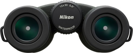 Nikon Prostaff P7 10 x 30 Binoculars 9
