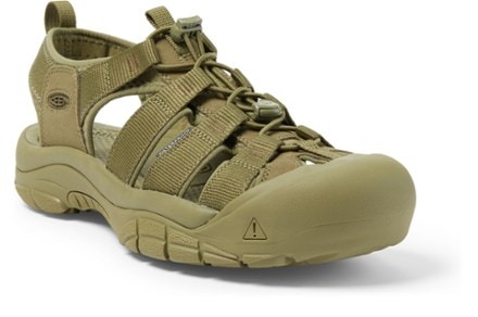 KEEN Newport H2 Sandals - Men's 3/4 view