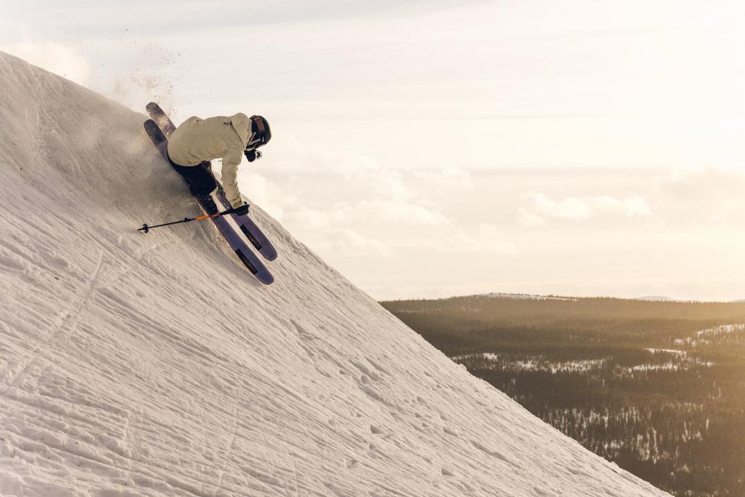 Location Image for QST Lumen 98 Skis - Women's - 2024/2025