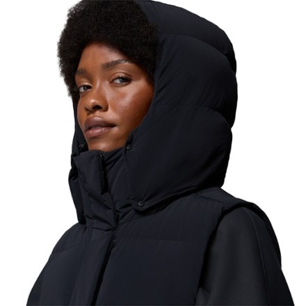 Columbia Amaze Puff Mid Hooded Down Vest - Women's 6