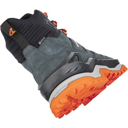 Lowa Innovo GTX Mid Hiking Boots - Men's 3