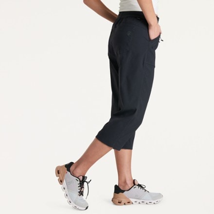 KUHL Trekr Pull-On Capri Pants - Women's 2