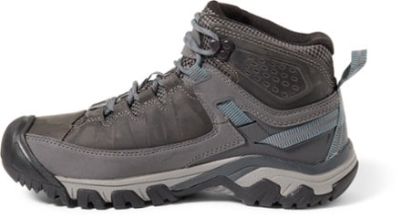 Salomon online boots 219
