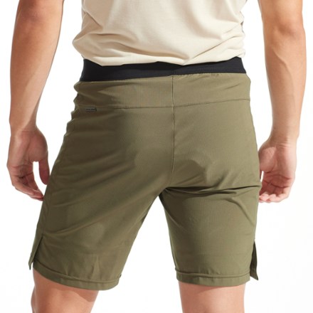 PEARL iZUMi Prospect 2/1 Bike Shorts with Liner - Men's 5