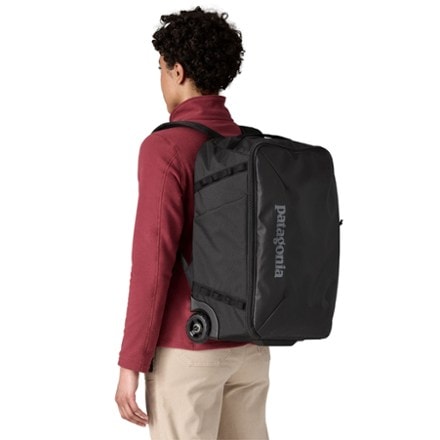 Patagonia Black Hole MLC Wheelie 5