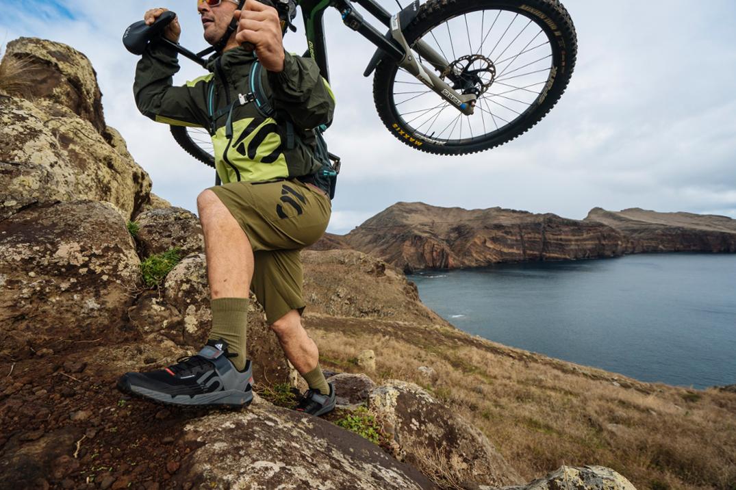 Location Image for Trailcross Clip-In Mountain Bike Shoes - Men's