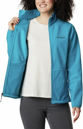 soft shell womens jacket clearance