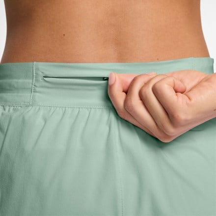 Nike Swift Dri-FIT Mid-Rise 2.5" Brief-Lined Shorts - Women's 3