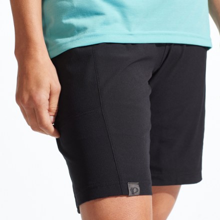 PEARL iZUMi Canyon Bike Shorts with Liner - Women's 6