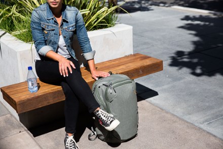 Peak Design Travel Pack - 45 L 8