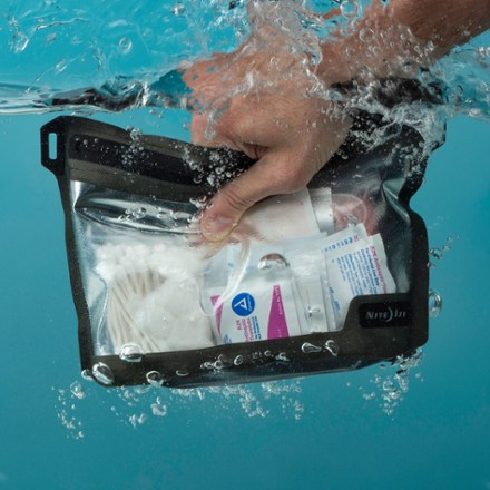 Nite Ize RunOff 3-1-1 Waterproof Pouch 5