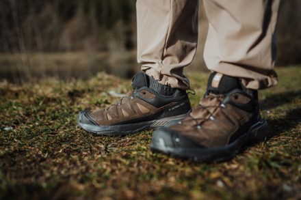 Location Image for X Ultra 360 Leather GORE-TEX Hiking Shoes - Men's