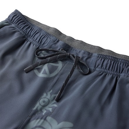 Roark Serrano 7" Shorts - Men's 2