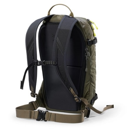 Arc'teryx Quintic 16 Pack 1