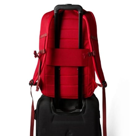 Cotopaxi Allpa 26 L Pack 5