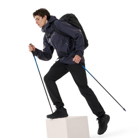 Arc'teryx Beta SL Jacket - Men's 8