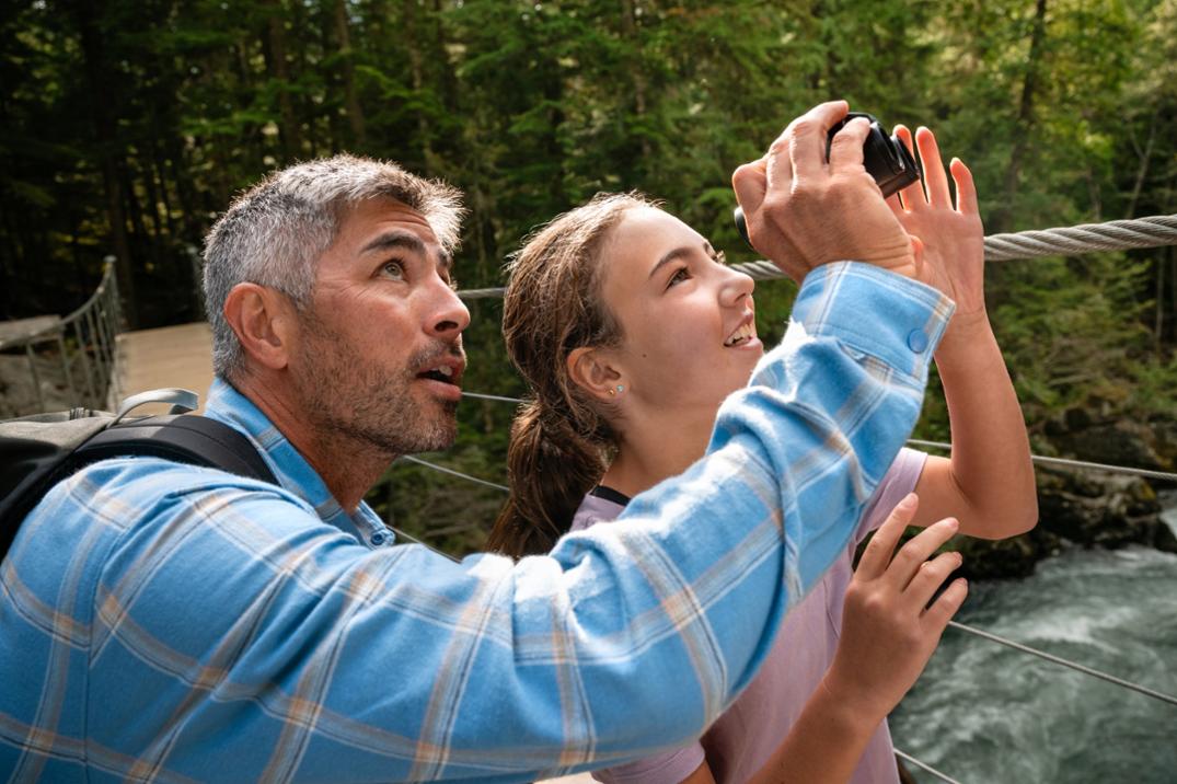 Location Image for Stabilized 10 x 25 S Binoculars