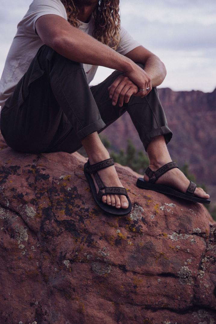 Location Image for Original Universal Sandals - Men's