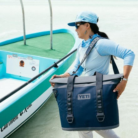YETI Hopper M30 2.0 Soft Cooler 8