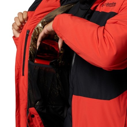 Columbia Winter District III Insulated Jacket - Men's 9