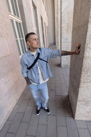 Ortlieb Velo-Sling Flex Handlebar Bag - 2.5L 10