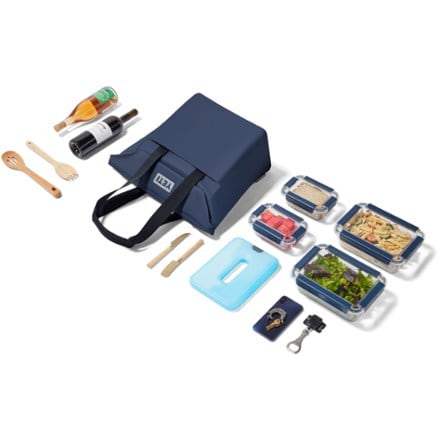 YETI Daytrip 20 L Insulated Tote Bag 3