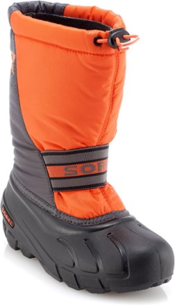 sorel boots with orange laces