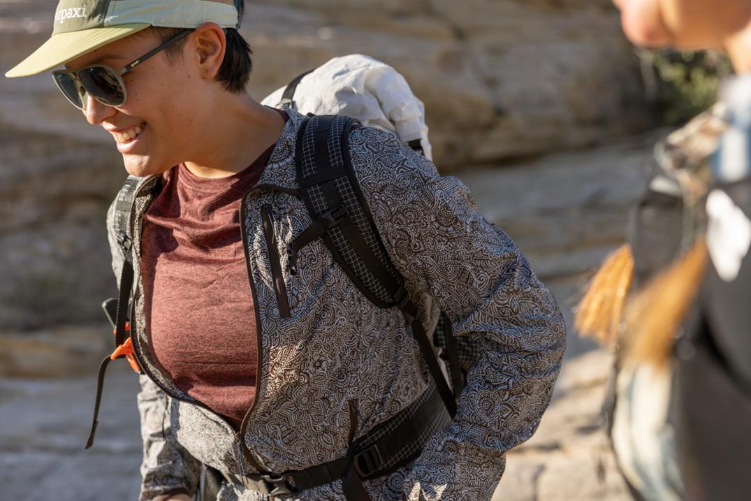 Location Image for Zephyrunner Wind Shell - Women's