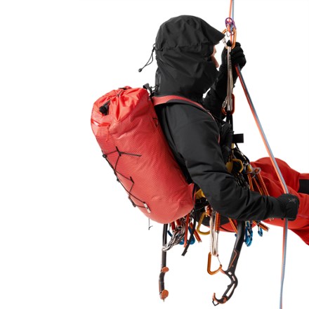 Arc'teryx Alpha FL 30 Pack 8