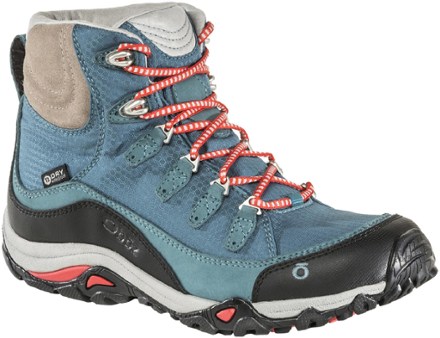 oboz red hiking boots